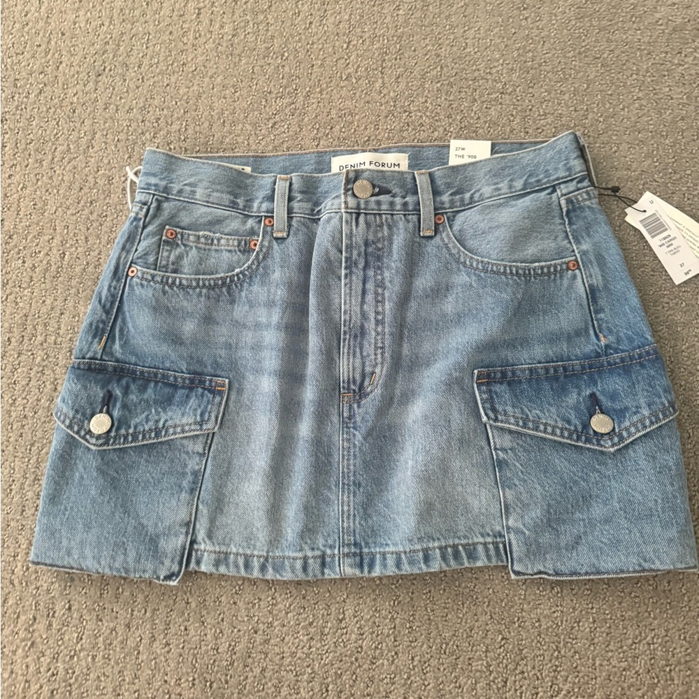 Aritzia Denim Forum Mid-Rise Cargo Mini Skirt